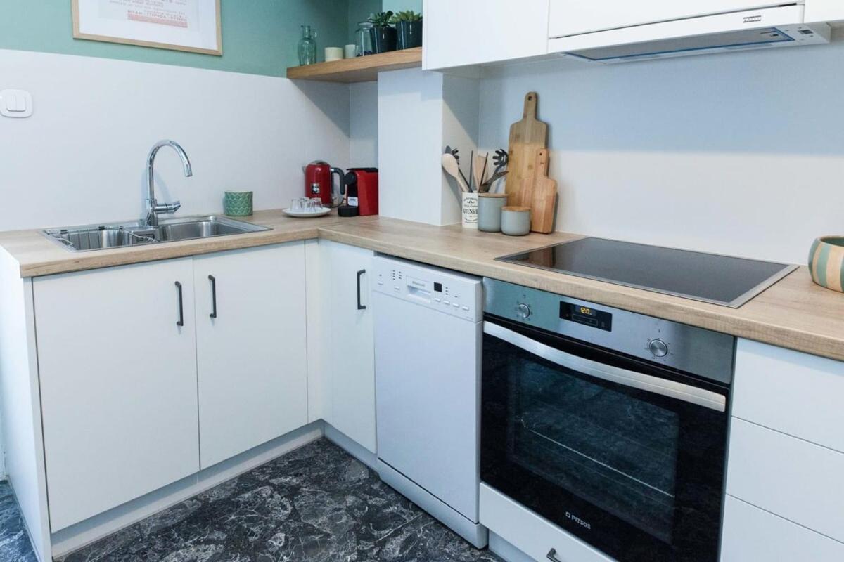 Pagrati Urban Oasis Getaway 2Bd Apt With Balcony Αθήνα Εξωτερικό φωτογραφία
