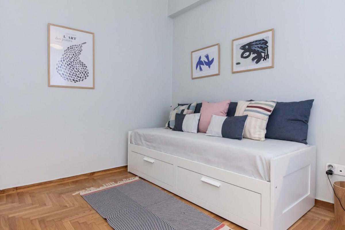 Pagrati Urban Oasis Getaway 2Bd Apt With Balcony Αθήνα Εξωτερικό φωτογραφία