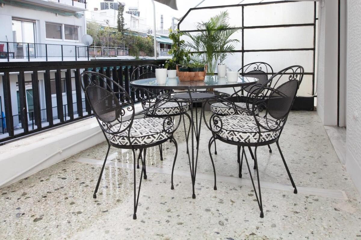 Pagrati Urban Oasis Getaway 2Bd Apt With Balcony Αθήνα Εξωτερικό φωτογραφία